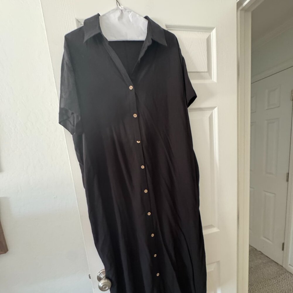 MittiShop Black Shirt Dress – Size S – Minimal Button Front Dress